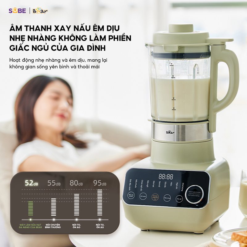 Máy làm sữa hạt Bear gây ấn tượng bởi vẻ ngoài sang trọng, phù hợp làm quà tặng khách hàng cao cấp