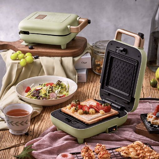 Máy nướng bánh mì Bear DBC-C06M1