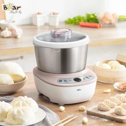 Máy trộn bột Bear 5L DM-B50V1 phù hợp với hộ kinh doanh nhỏ hoặc gia đình từ 5 - 7 thành viên 