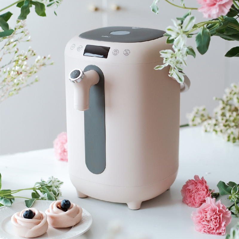 Bình thủy điện Bear với thiết kế thanh lịch phù hợp làm quà tặng khách hàng in logo