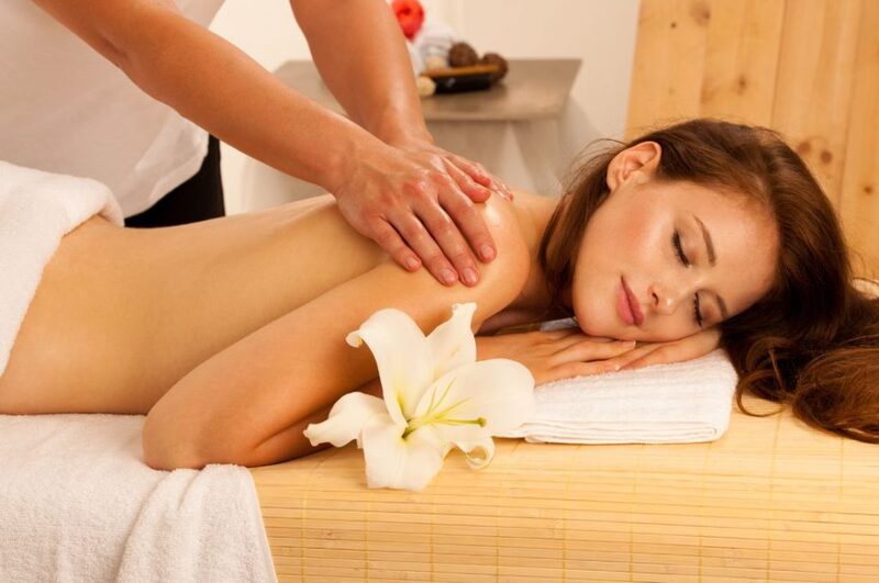 Spa thư giãn cho chị em nhân viên nữ xóa tan mệt mỏi