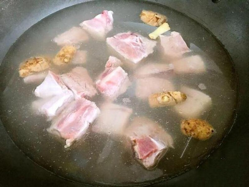  hầm canh bằng nồi nấu chậm