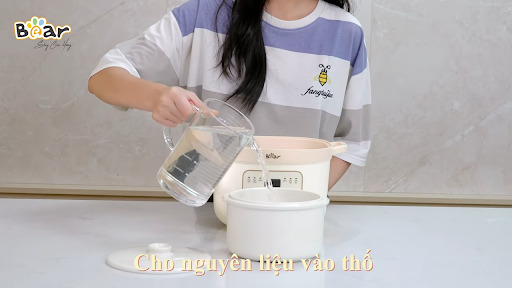 Hầm thịt bằng nồi nấu chậm 