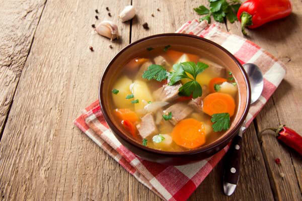 Hầm thịt bằng nồi nấu chậm 